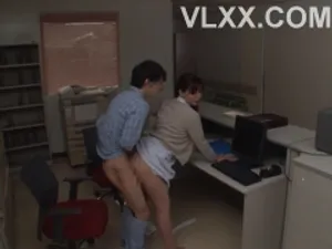 Cô gái văn phòng phát hiện kẻ thường xuyên quấy rối tình dục mình lại là giám đốc