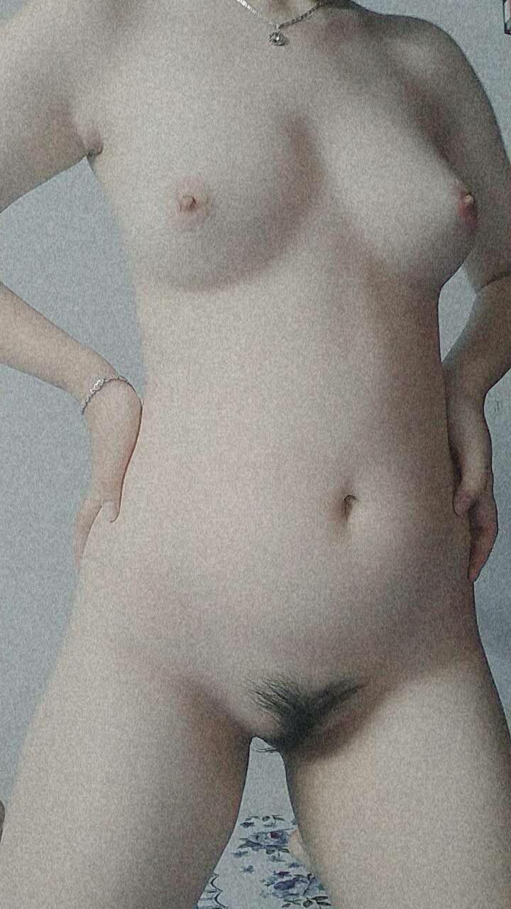 Anh trai "dạy" cô em họ cách làm tình trước khi đi hẹn hò